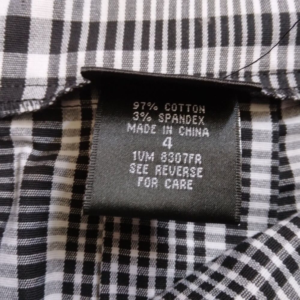 Fredrick's of Hollywood Plaid Mini Skirt Pleated Black White Academia Size 4 - Picture 5 of 7